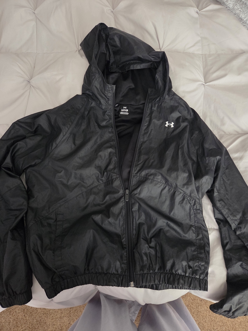 Under Armour Lightweight Black Hooded Windbreaker